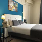 Hotell Dauphin 3*