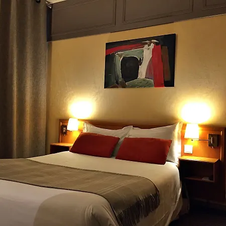 Dauphin Hotel 3*