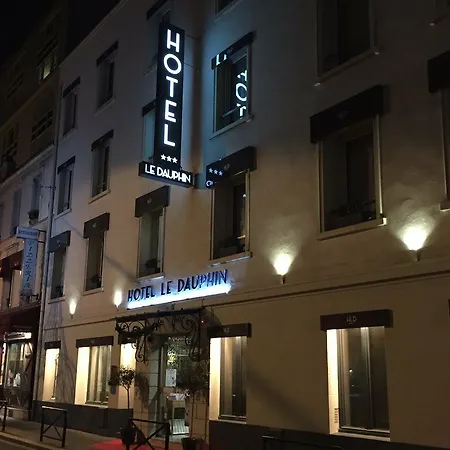 Dauphin 3* Пюто